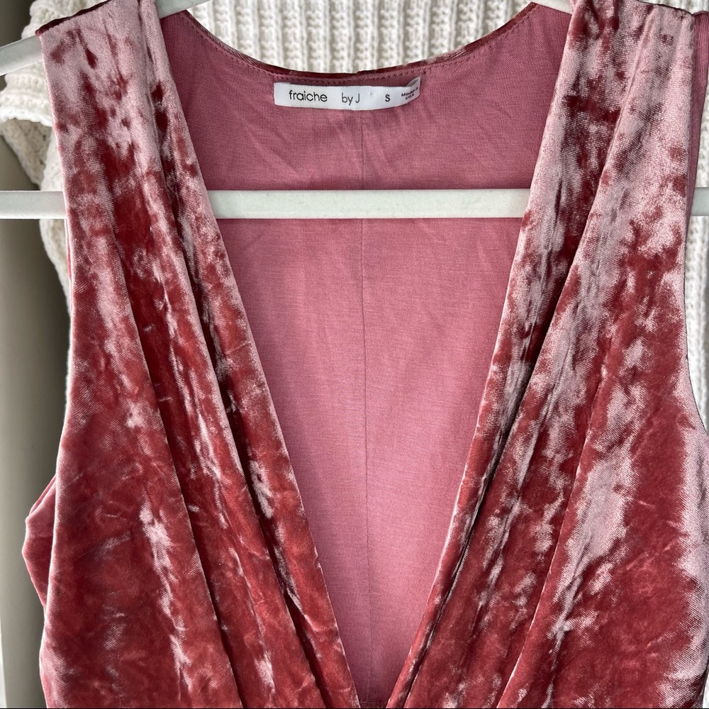 Fraiche By J Pink Velvet dress in Small - Picture 5 of 5